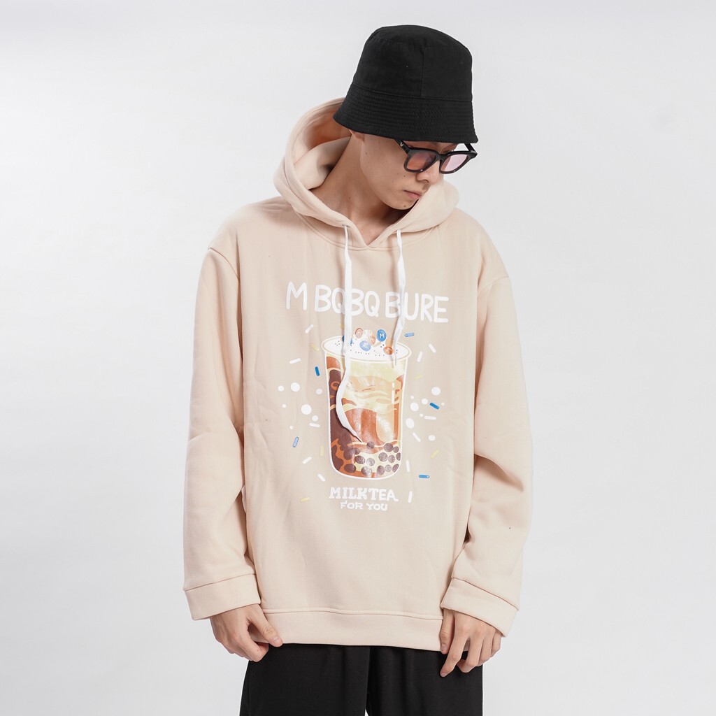 Cách phối áo hoodie với chân váy đa dạng phong cách 4